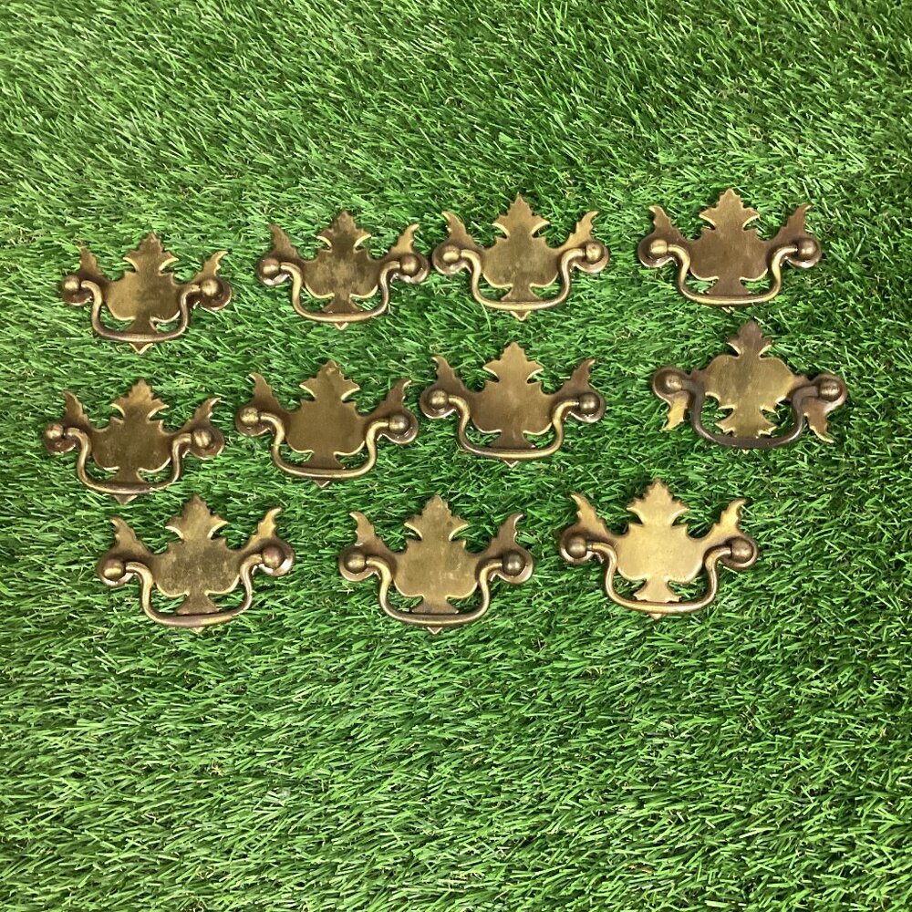 70s Chippendale Drawer Pulls Set of 11 Brass Finish